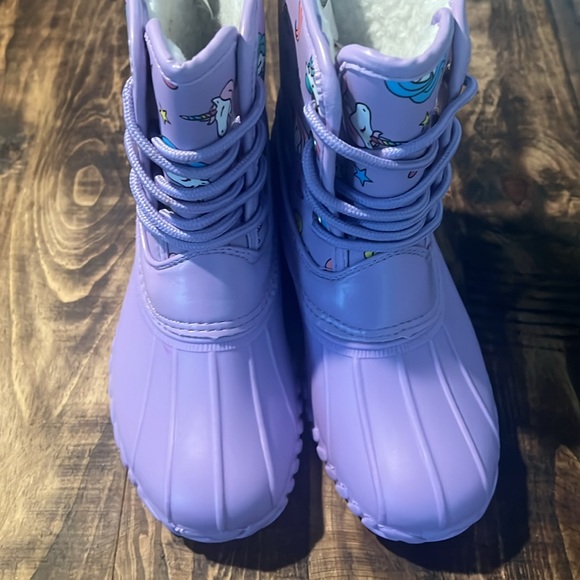 Size 2 girls lined lavender unicorn duck boots NWOT - Picture 3 of 8